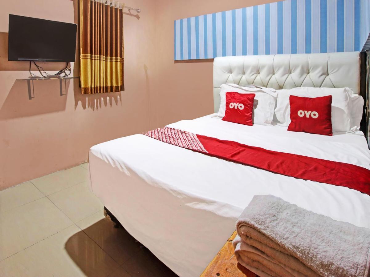 Oyo 91490 Hotel Rumah Kita Cirebon Extérieur photo