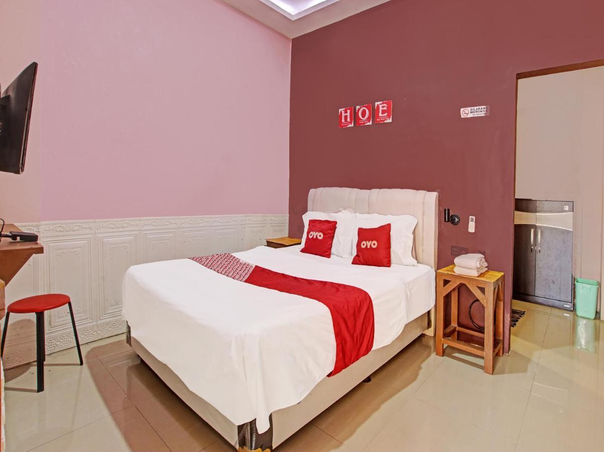 Oyo 91490 Hotel Rumah Kita Cirebon Extérieur photo